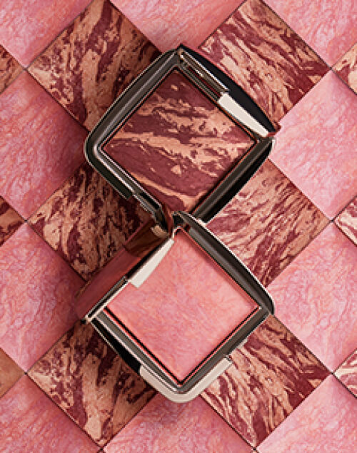 Hourglass Ambient™ Lighting Blush At Night 